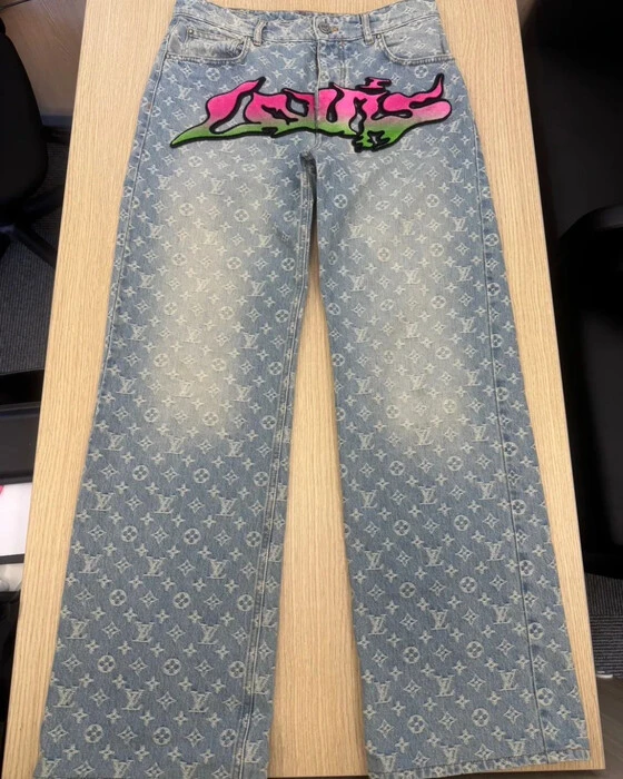 画像256